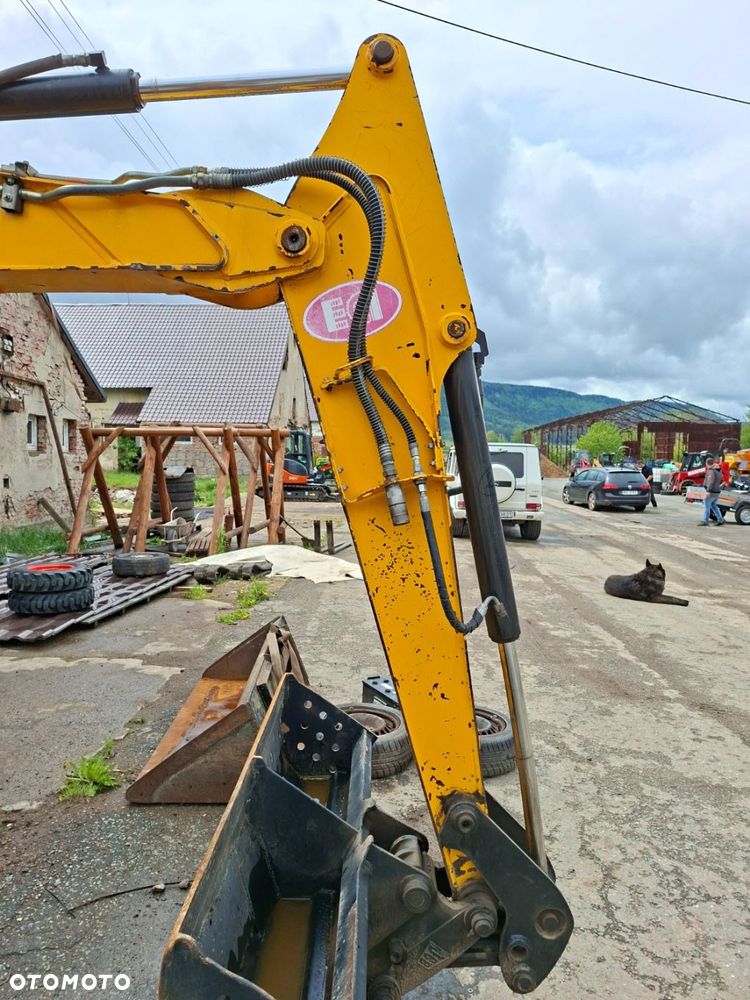 JCB 65 R-1 - 33