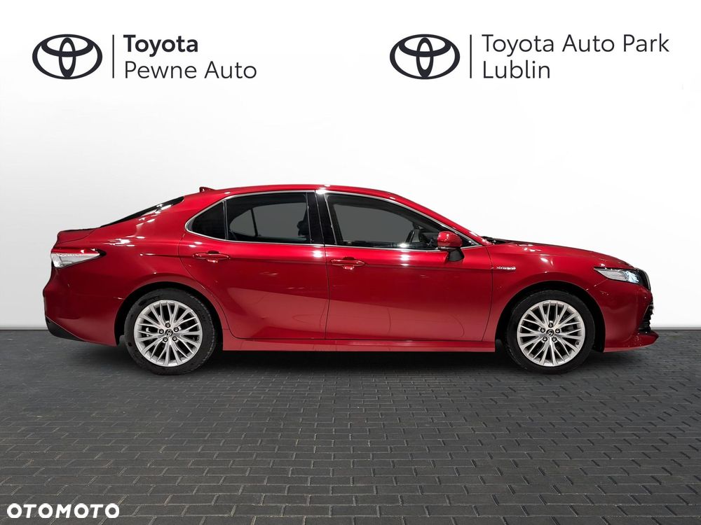 Toyota Camry 2.5 Hybrid Executive CVT - 6