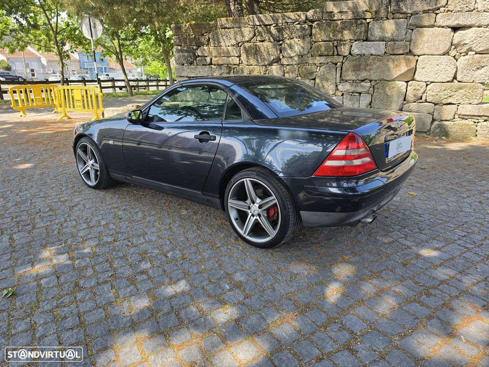 Mercedes-Benz SLK 200 - 10