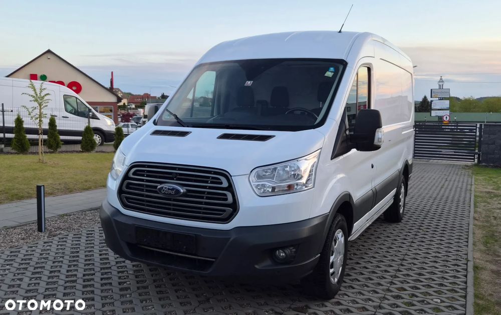 Ford Transit L2H2 2.0d Kamera Podgrzewane siedzen Stan Idealnyia - 32