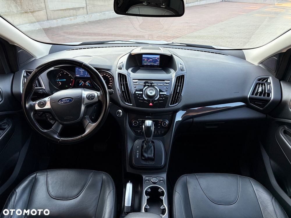 Ford Kuga 2.0 TDCi 4x4 ST-Line - 33