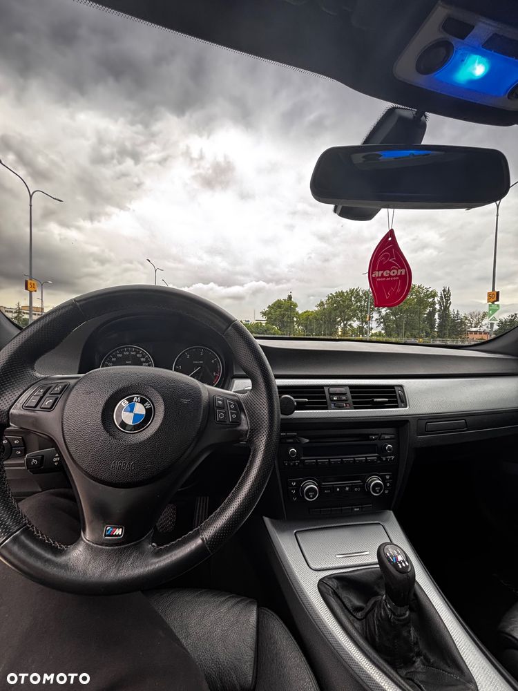 BMW Seria 3 320d - 9