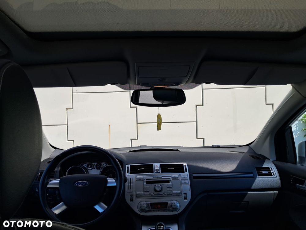 Ford Kuga 2.0 TDCi Titanium - 25