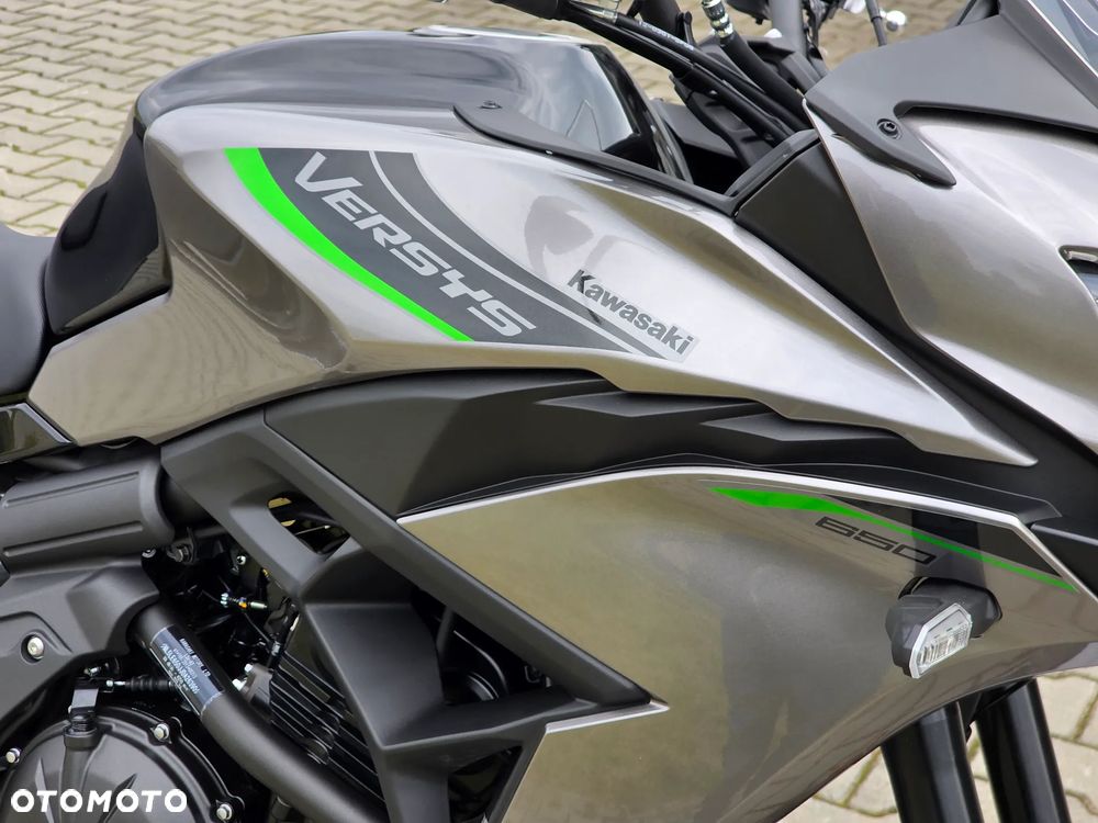Kawasaki Versys 650 - 8