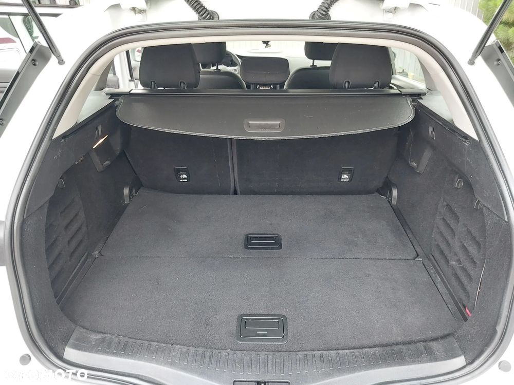 Renault Megane 1.5 Blue dCi Limited - 15