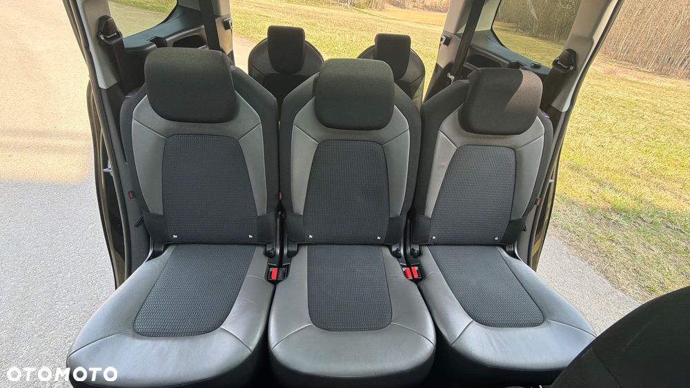 Citroën C4 Grand Picasso - 28
