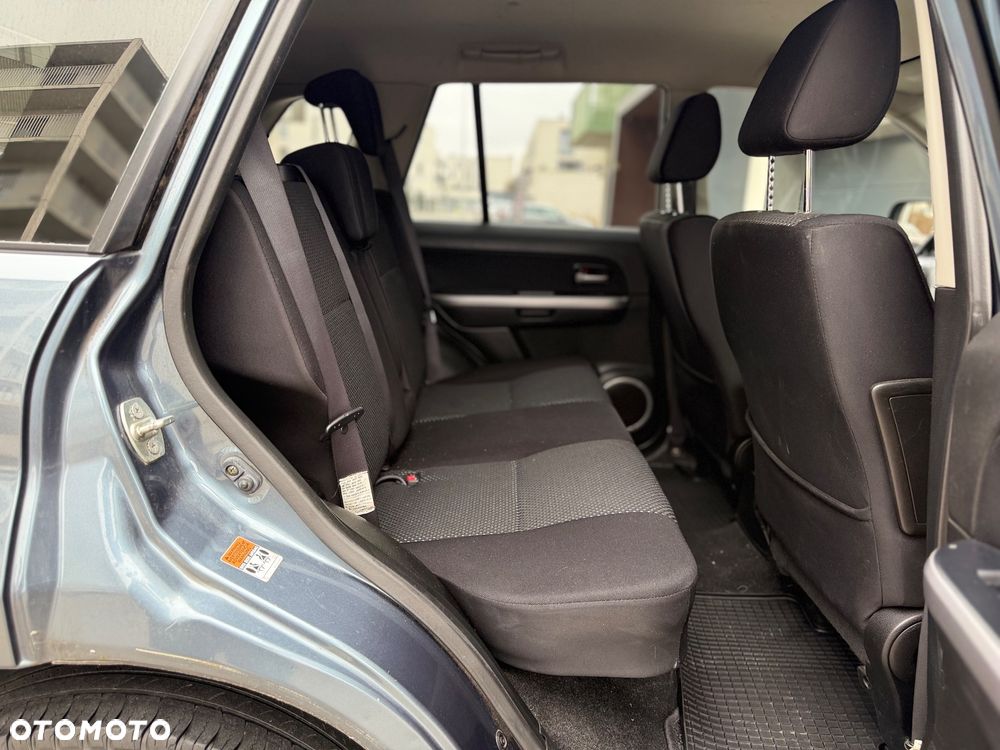 Suzuki Grand Vitara - 14