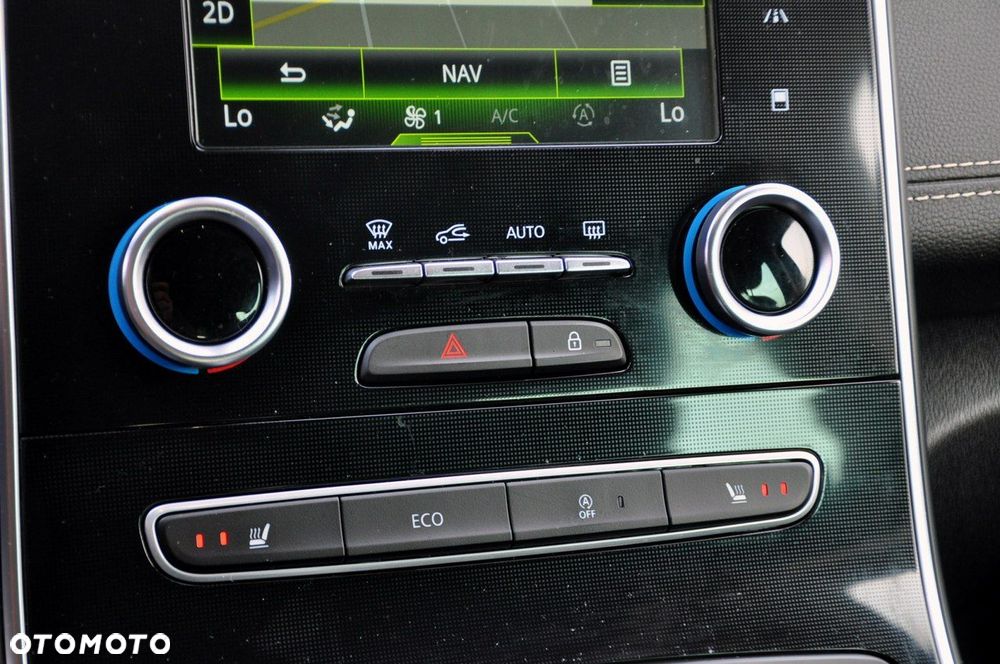 Renault Grand Scenic - 34