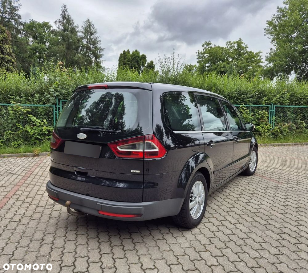 Ford Galaxy 2.0 TDCi Ghia - 9