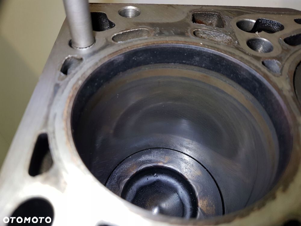 dół silnika blok vw audi seat skoda 2.0 tdi det - 5