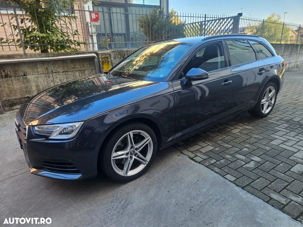 Audi A4 Avant 2.0 TDI DPF Ambiente - 11
