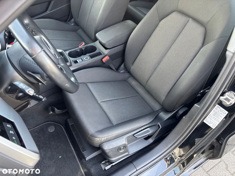 Audi A3 Limousine 35 TFSI mHEV S tronic - 13