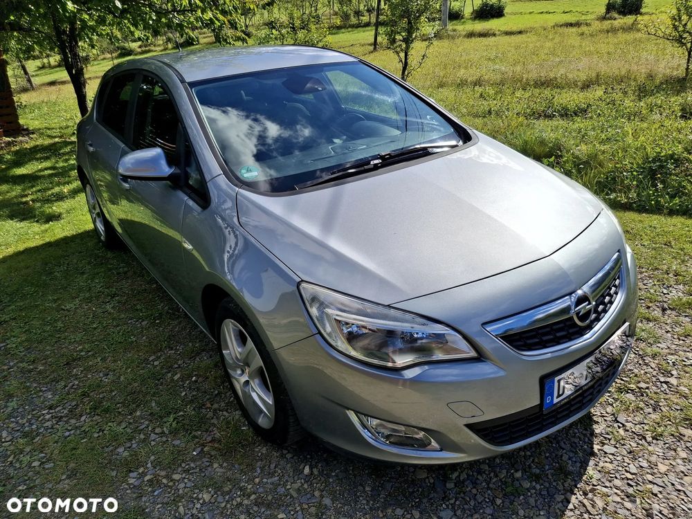 Opel Astra 1.4 Innovation - 4