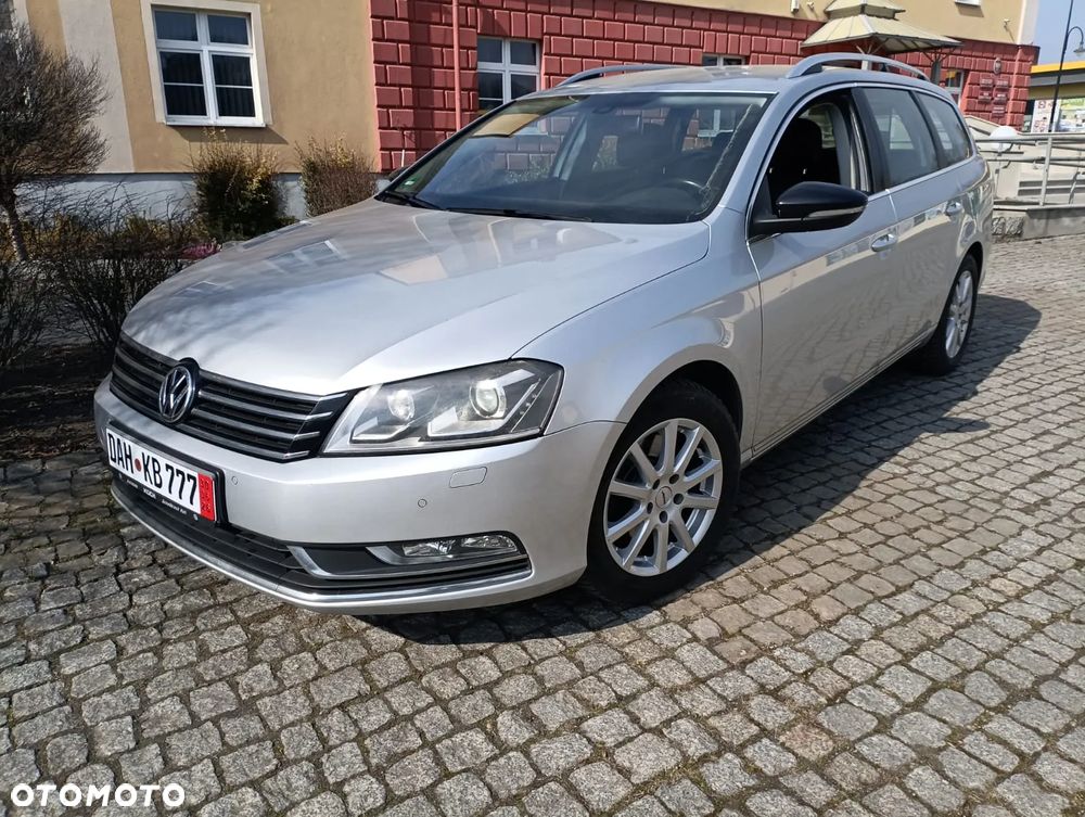 Volkswagen Passat Variant 2.0 Blue TDI DPF Comfortline - 9