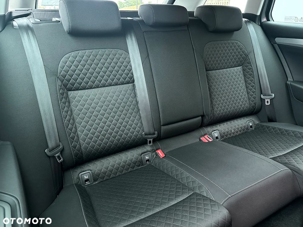 Skoda Superb 2.0 TSI Ambition DSG - 26