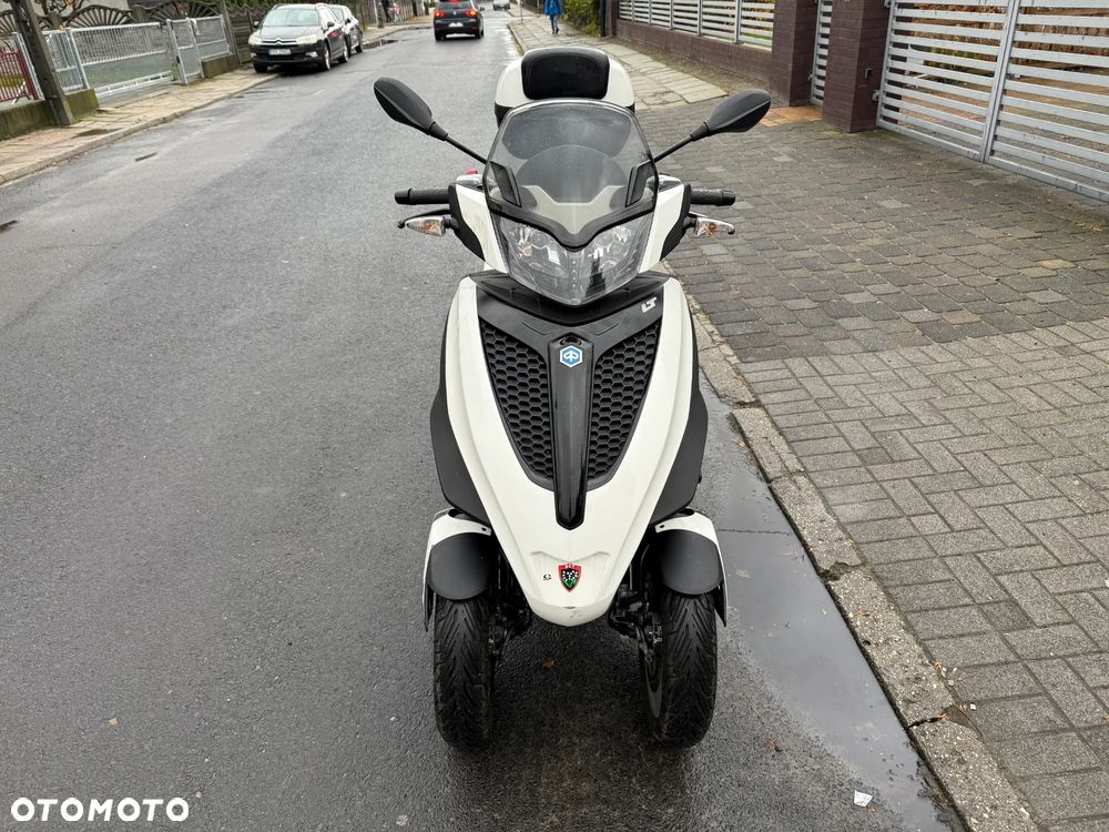 Piaggio MP-3 - 2