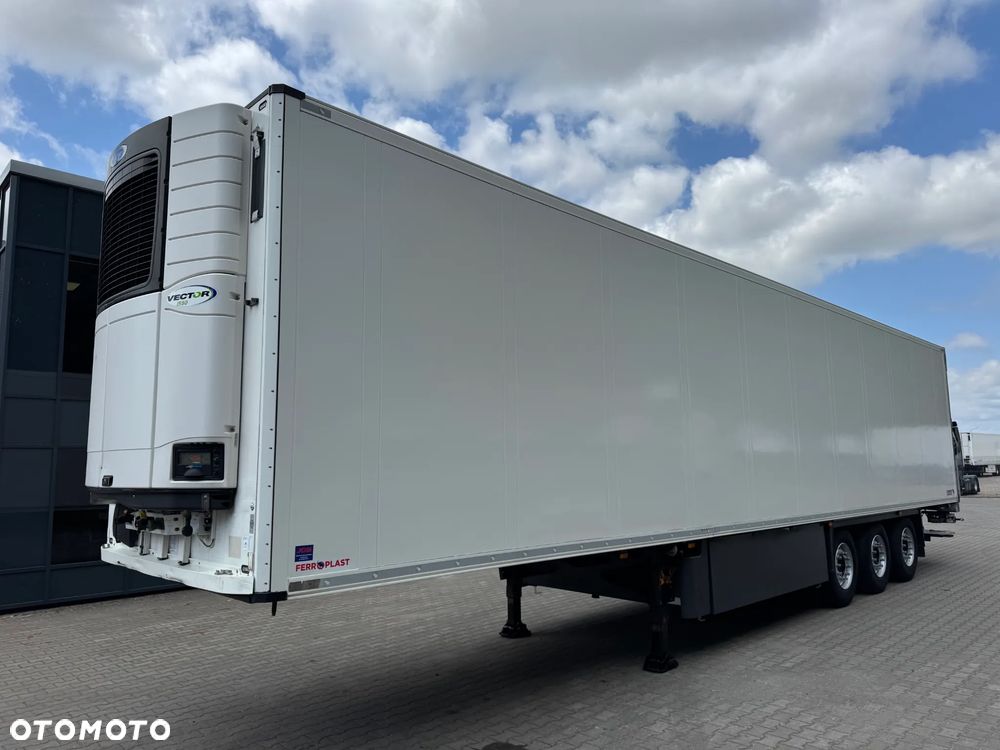 Schmitz Cargobull Chłodnia,Doppelstock, Carrier Vector 1550, Winda ZEPRO - 8