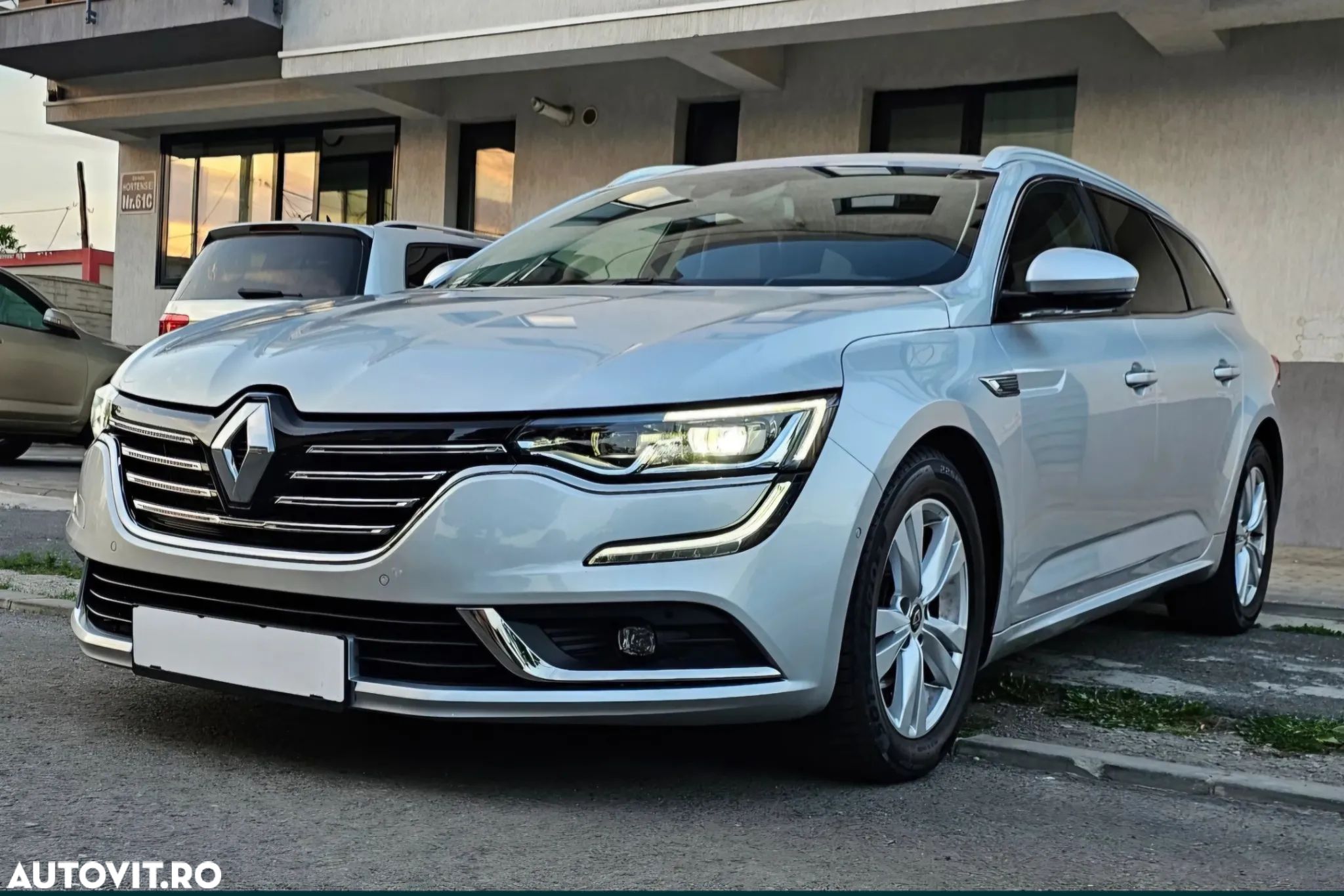 Renault Talisman Grandtour ENERGY dCi 130 EDC INTENS - 1