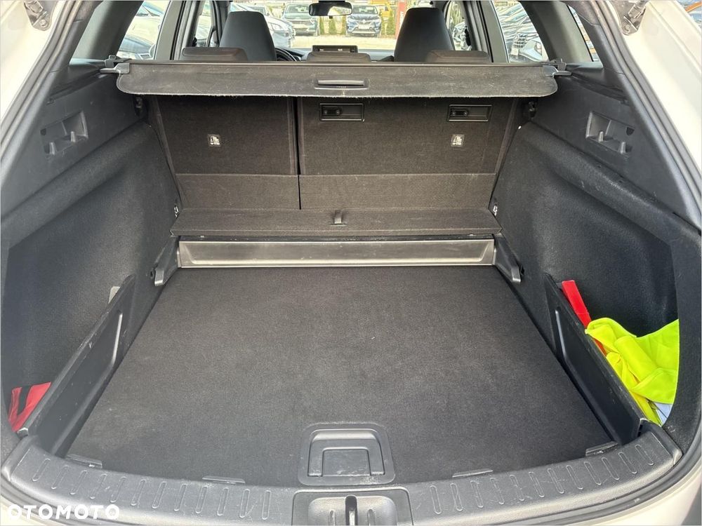 Toyota Corolla 1.8 Hybrid Active - 15