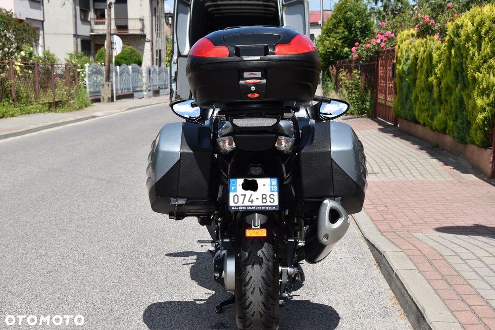 Kawasaki GTR - 4