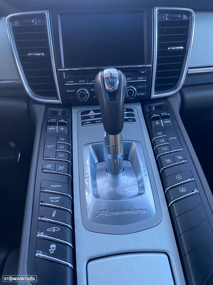 Porsche Panamera 3.0 V6 - 11