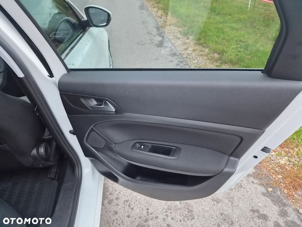 Peugeot 308 2015