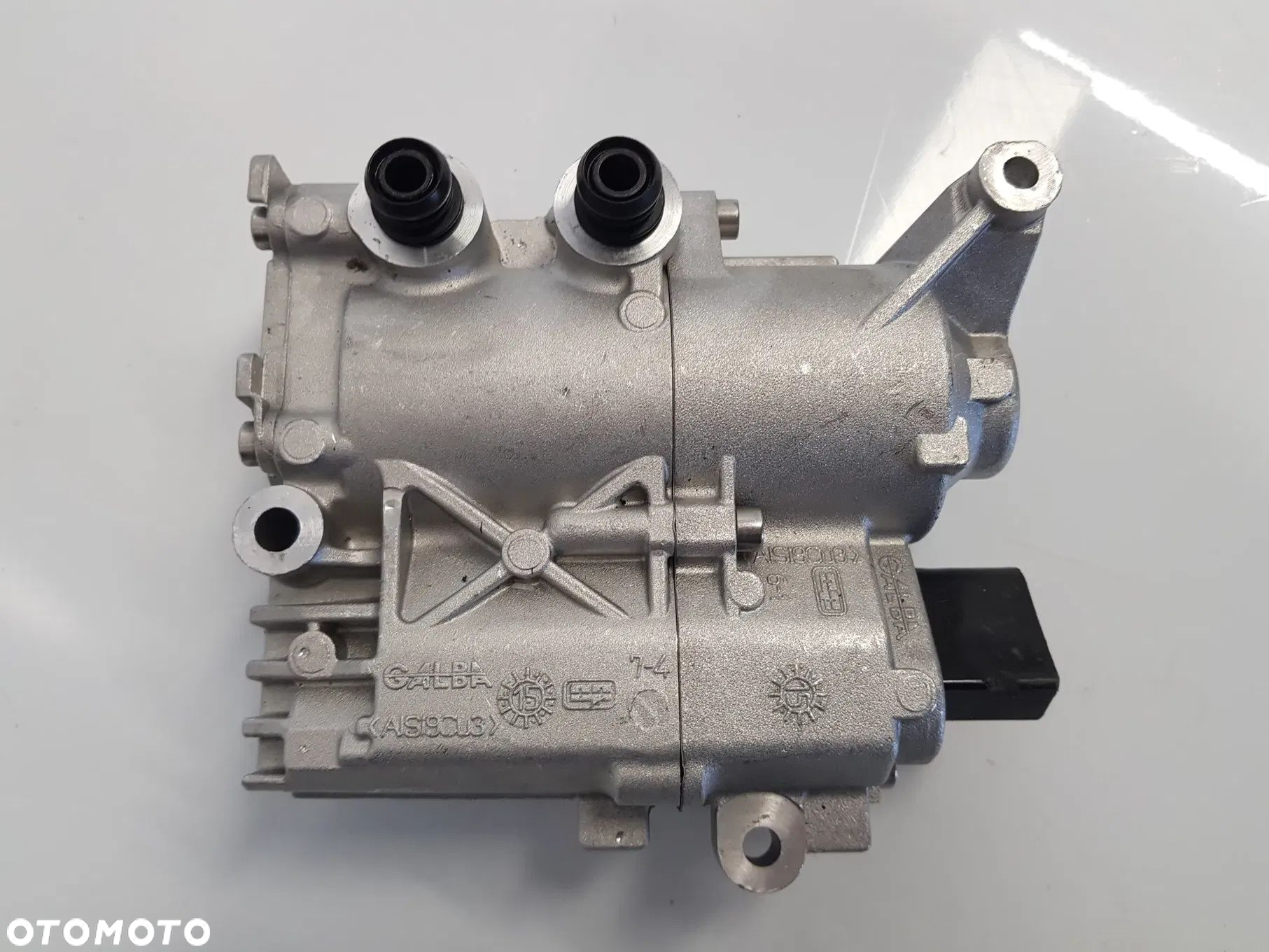 NOWA Pompa oleju skrzyni startstop START STOP MERCEDES A2212700197 - 4