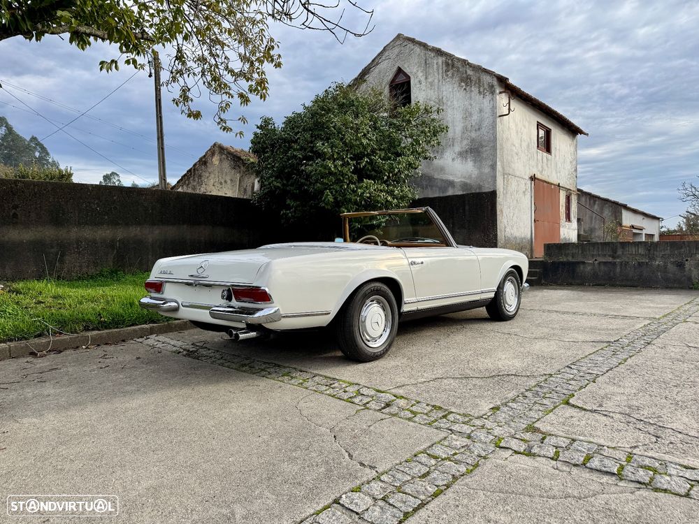 Mercedes-Benz SL 230 - 19