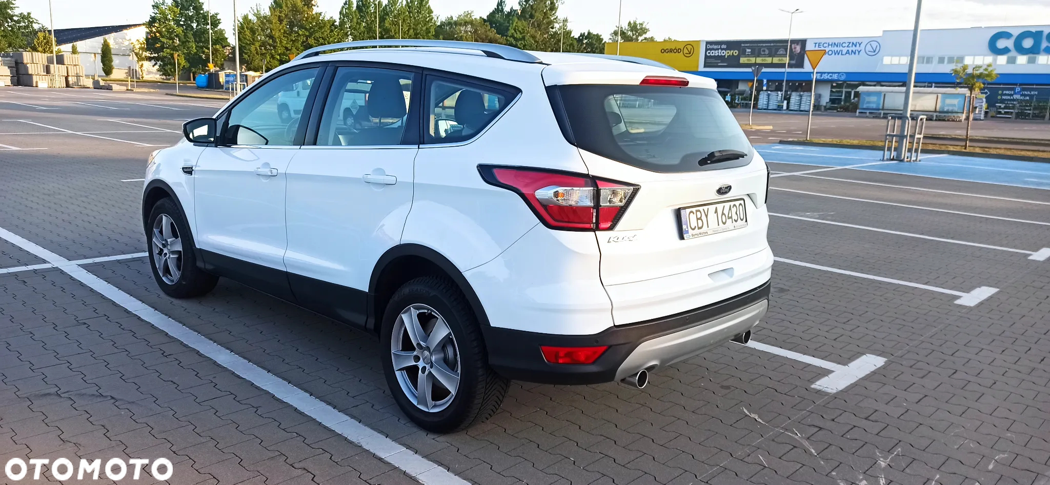 Ford Kuga 2.0 TDCi FWD Edition - 8