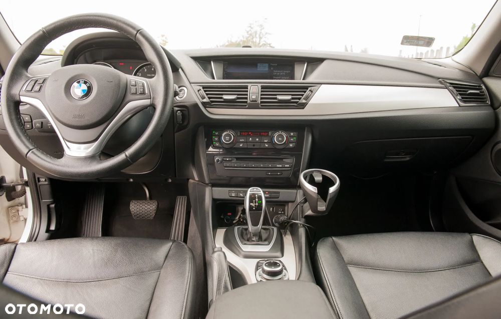 BMW X1 xDrive28i - 11