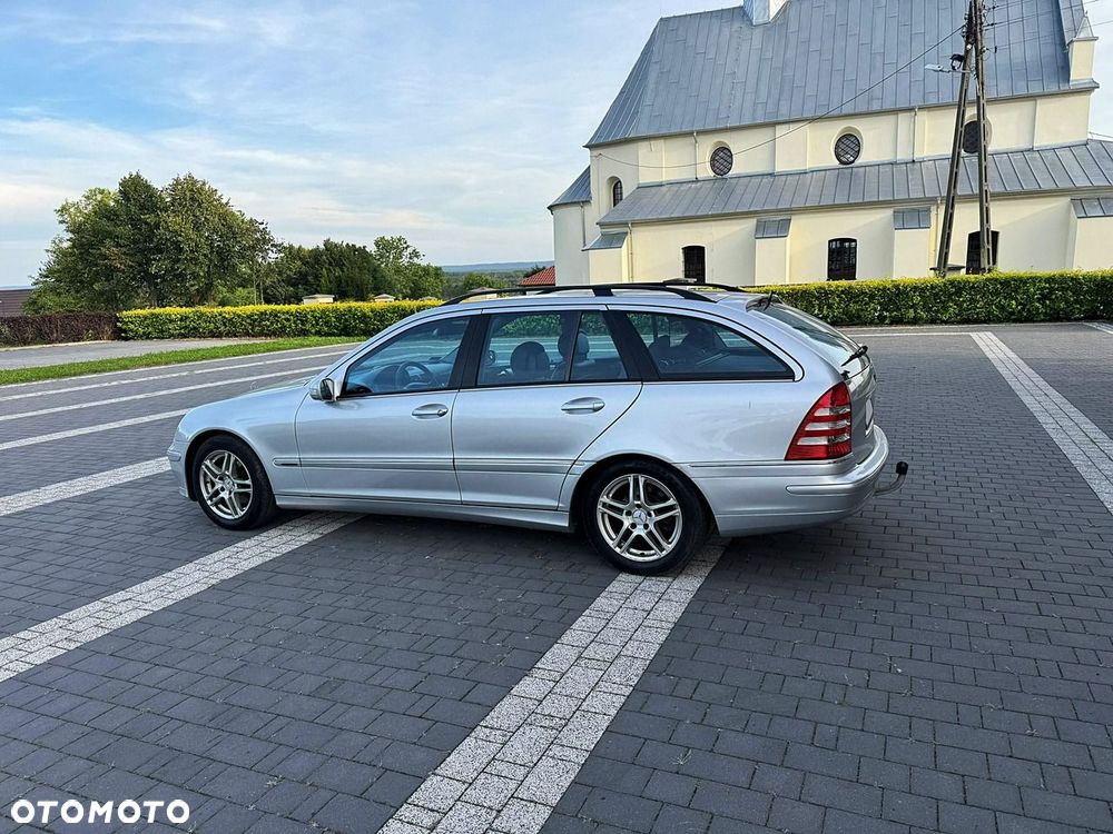 Mercedes-Benz Klasa C - 17
