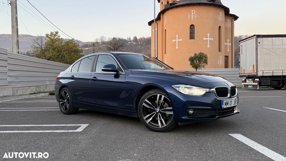 BMW Seria 3 320d Sport Line - 9