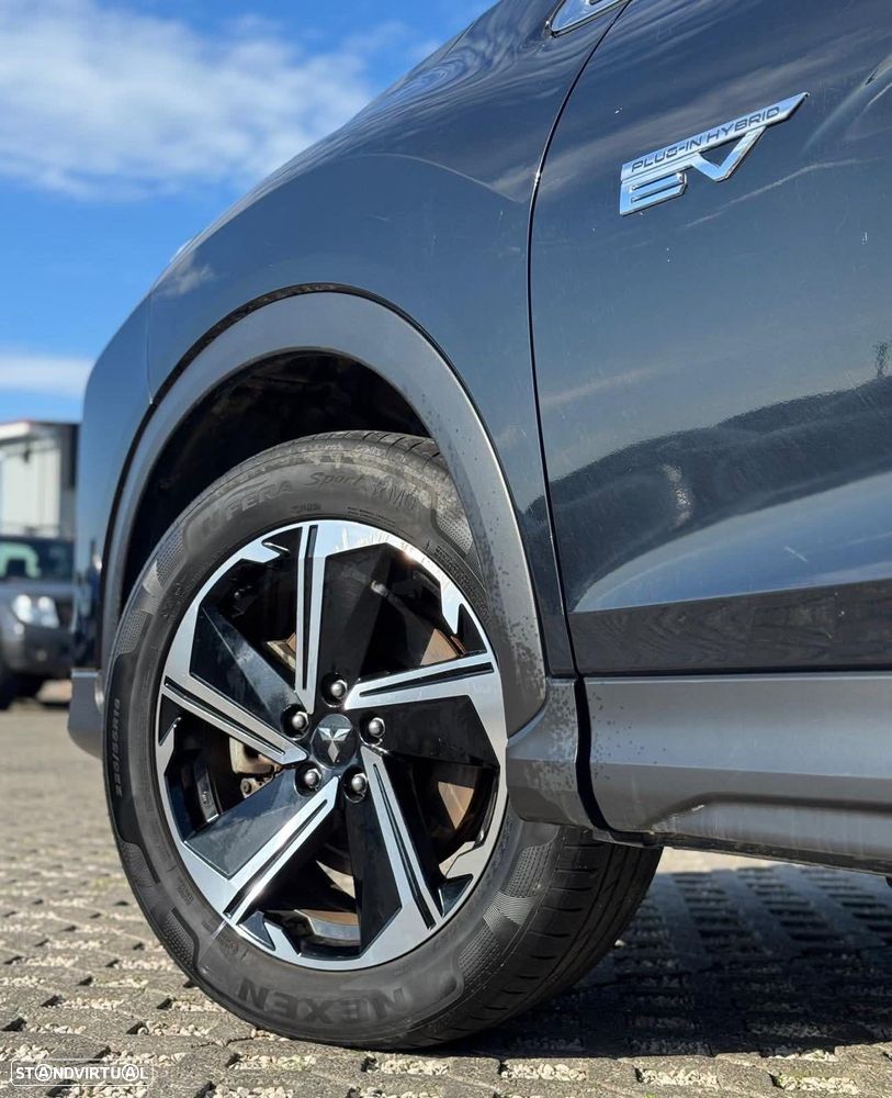 Mitsubishi Eclipse Cross 4WD Plus Select - 6