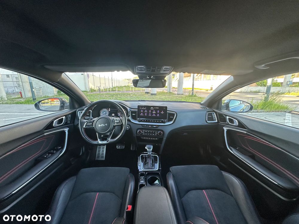 Kia ProCeed - 37
