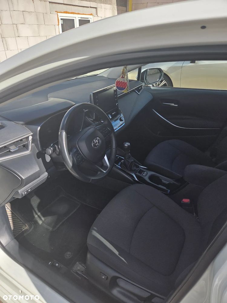 Toyota Corolla - 3
