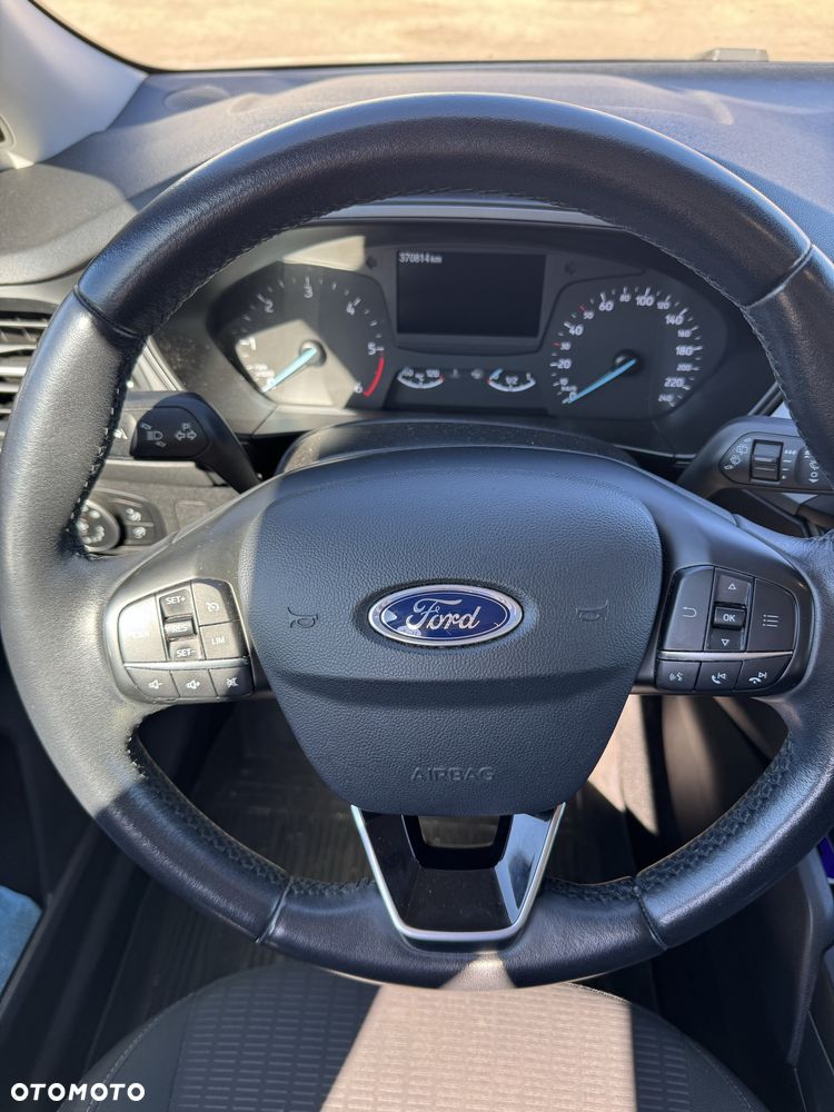 Ford Focus - 11