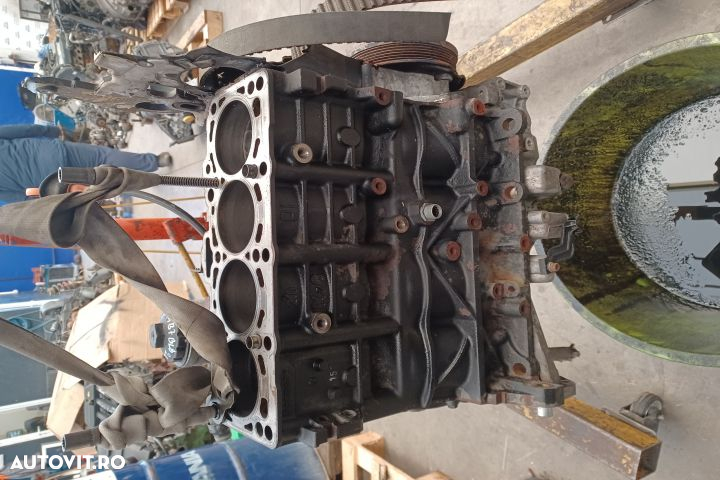 Bloc motor ambielat 2.0 BLB Audi A4 B7 [2004 - 2008] Avant wagon 5-us - 3