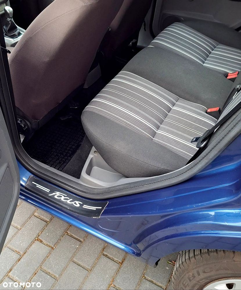 Ford Focus 1.6 16V Style+ - 16
