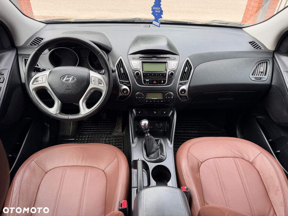 Hyundai ix35 2.0 CRDi 4WD Premium - 24