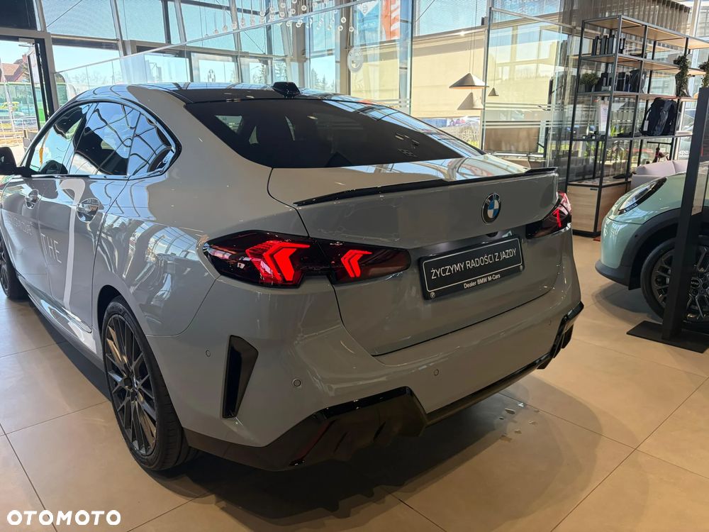 BMW Seria 2 220 mHEV - 8