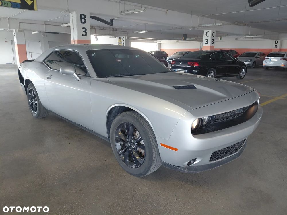 Dodge Challenger 3.6 GT AWD - 12