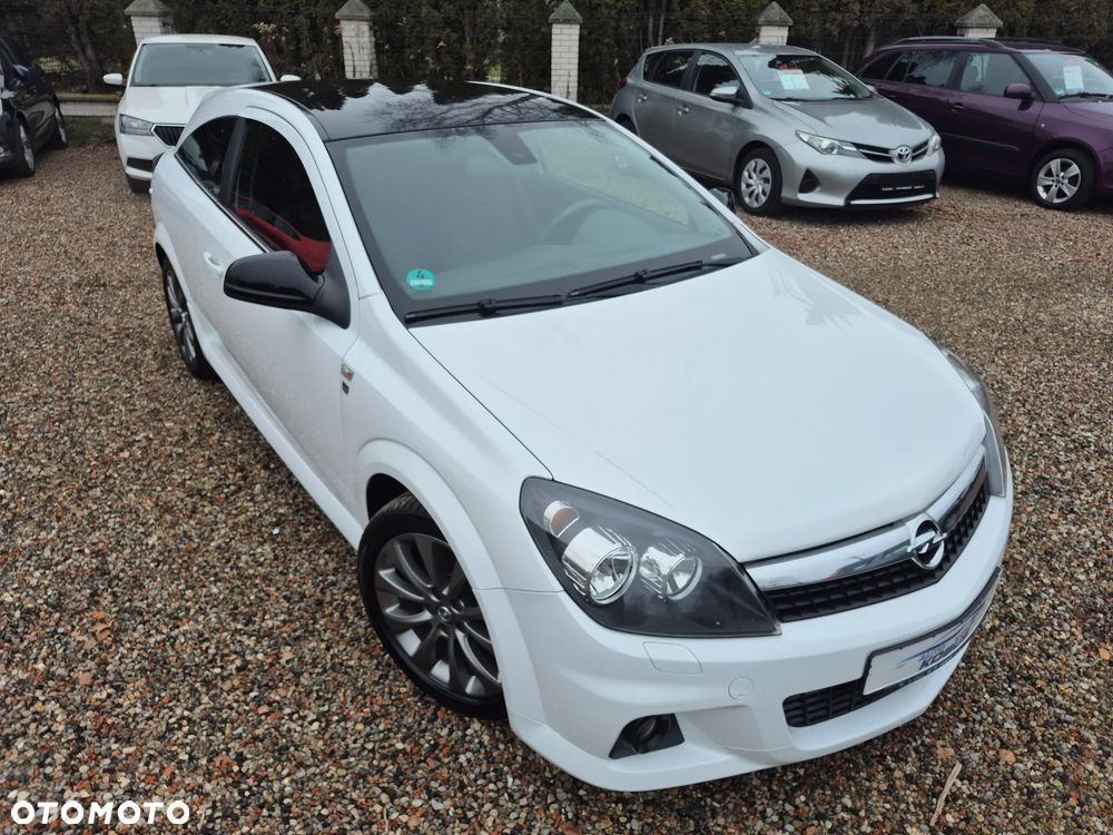 Opel Astra 1.6 Black&White - 16