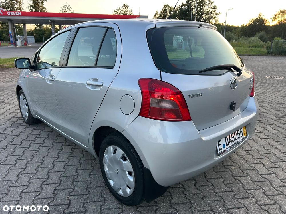 Toyota Yaris 1.3 Automatik Sol - 11