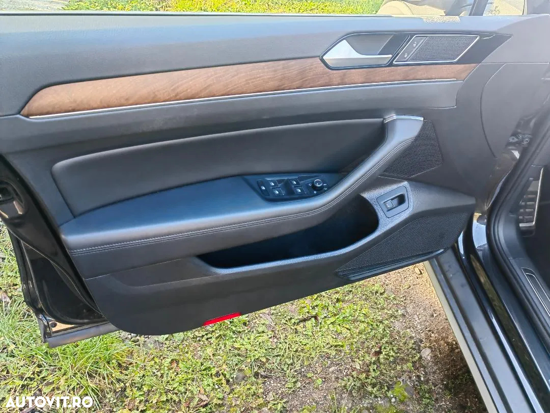 Volkswagen Passat Alltrack 2.0 TDI SCR 4Motion DSG - 18