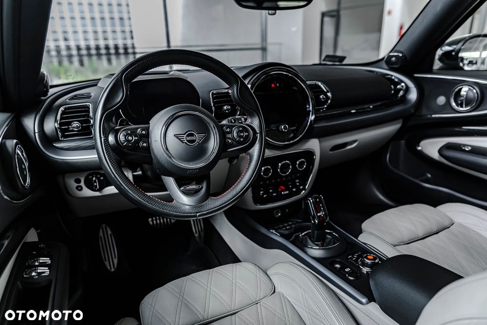MINI John Cooper Works ALL4 sport - 4