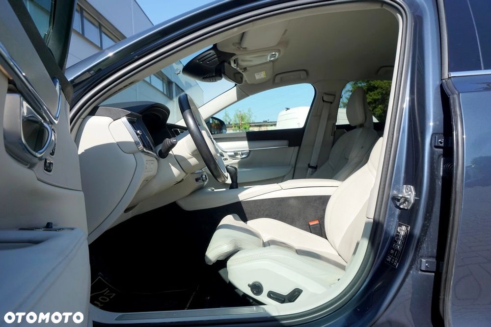 Volvo S90 D4 Inscription - 21