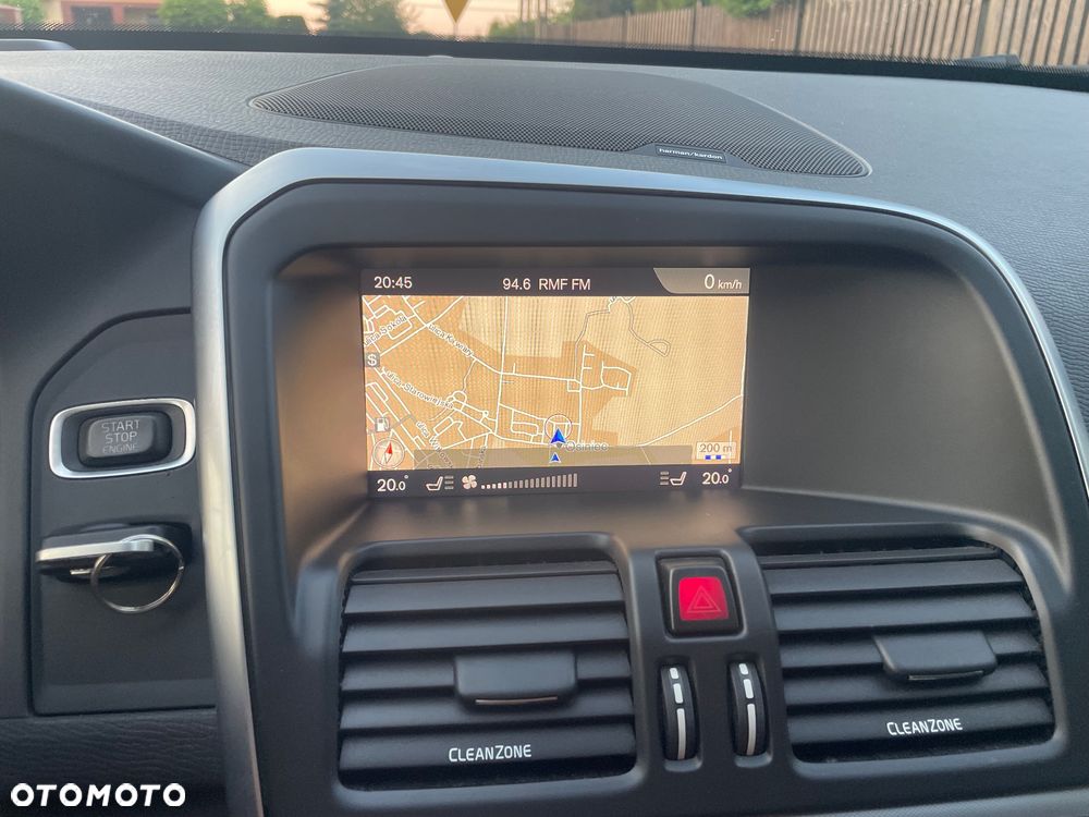 Volvo XC 60 D4 Geartronic Summum - 14