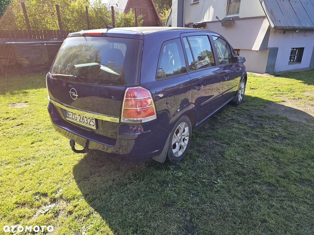 Opel Zafira - 4