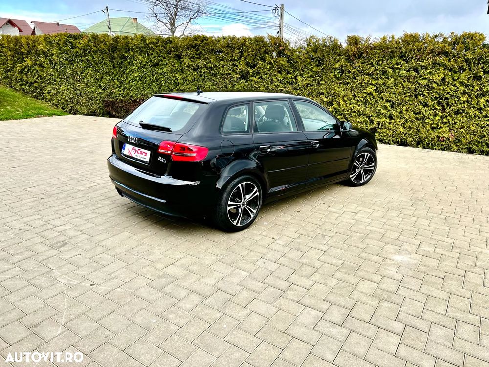 Audi A3 Sportback 1.4 TFSI Attraction - 4