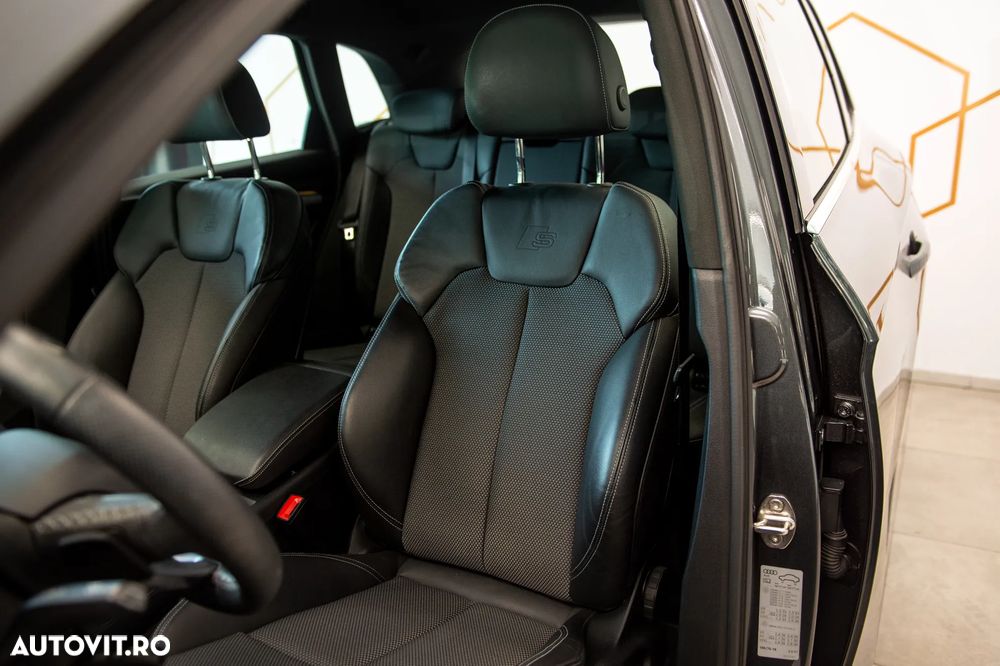 Audi Q5 40 TDI quattro S tronic MHEV S Line - 12